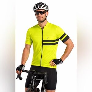 Bontrager Circuit Cycling Jersey in Hi-Vis Yellow – Men’s Sz L (Fitted)
